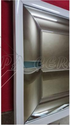 KAPALI MODEL ÇERÇEVELİ AYNA